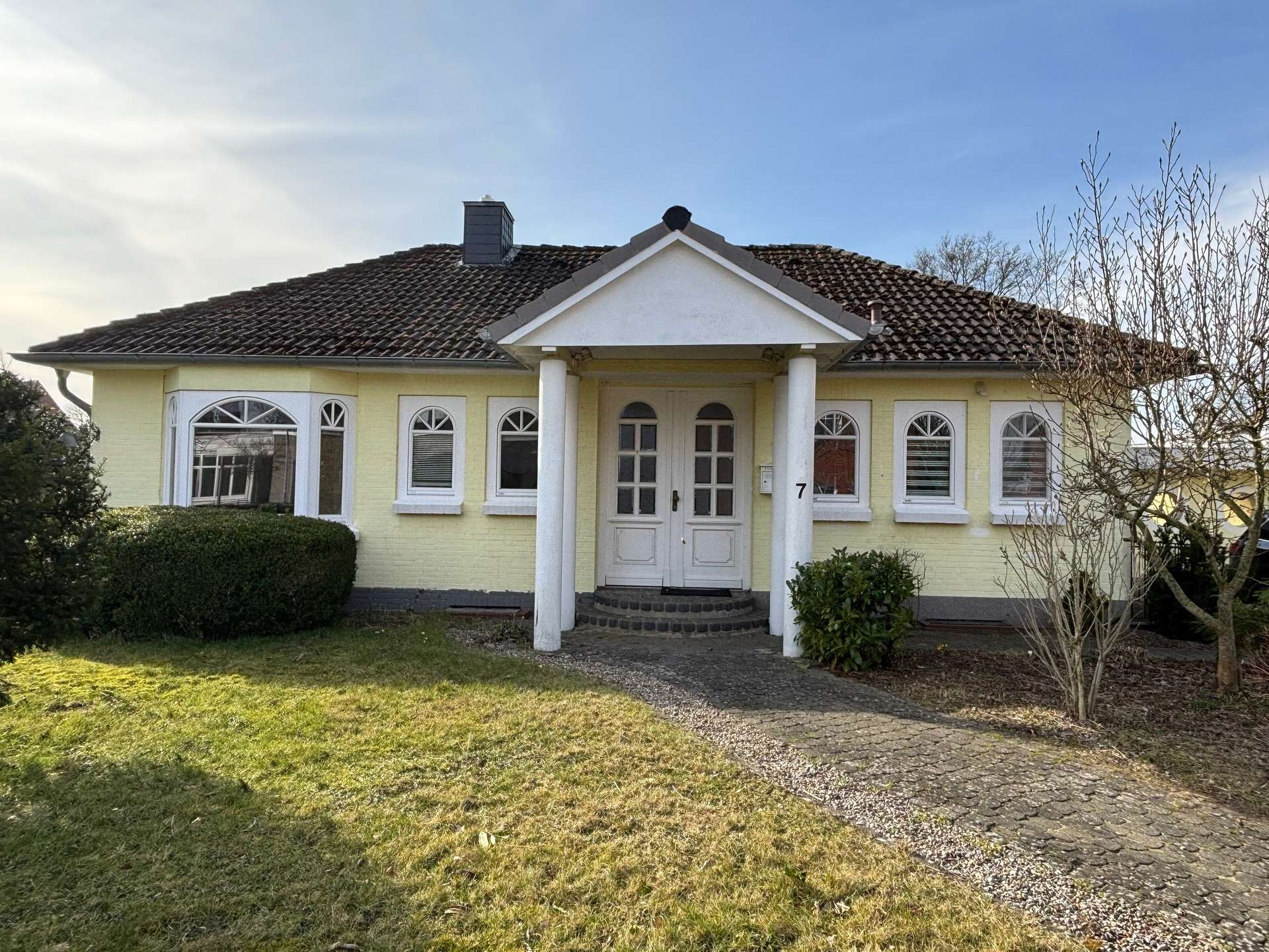 Bild von Bungalow mit Charme in Toplage im Herzen von Schleswig Holstein, 24787 Fockbek.