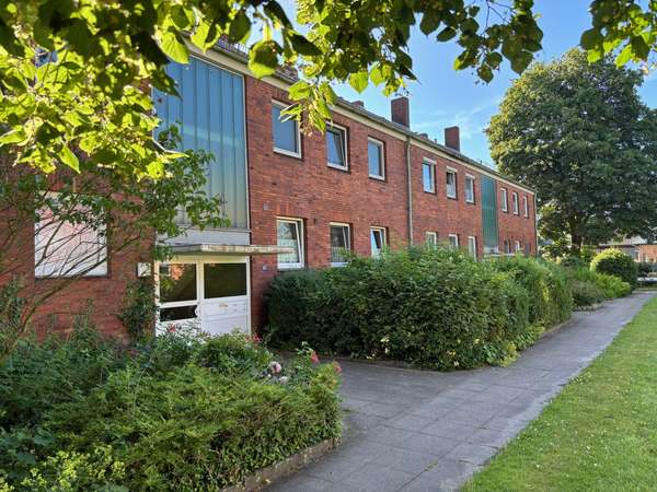 Preisbewusste 3 Zimmer Eigentumswohnung mit Balkon in 24768 Rendsburg. - Hauptbild
