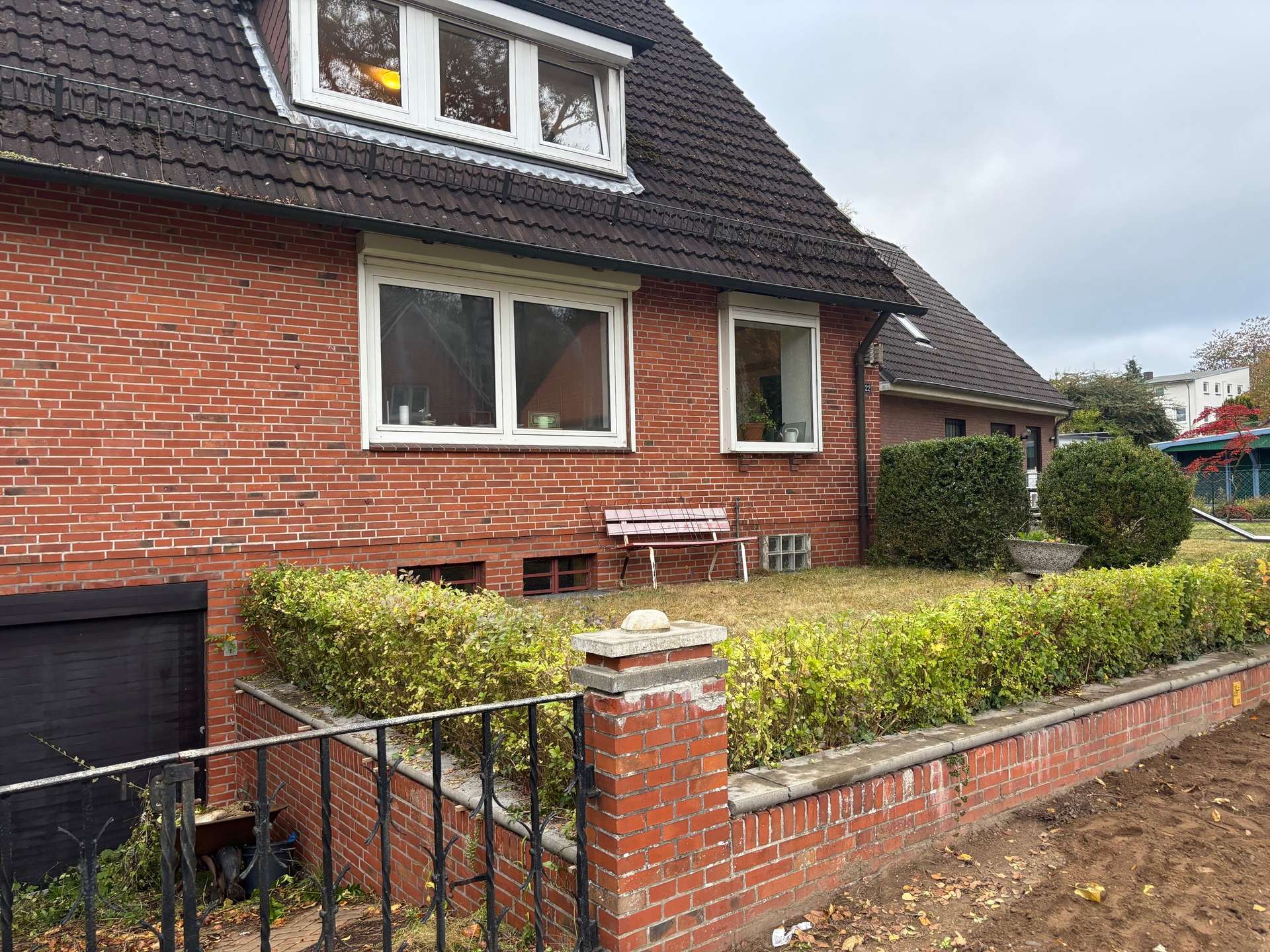 Bild von Preisbewusstes Einfamilienhaus mit möglicher ELW in 24146 Kiel.